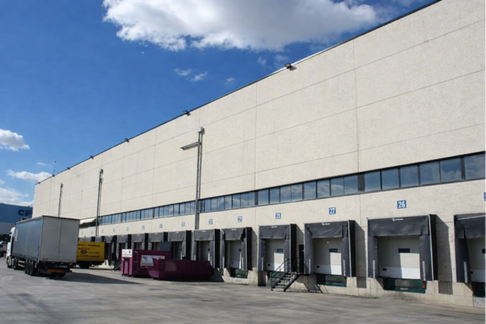 Análisis y diseño de la Distribución de Dispositivos Telco